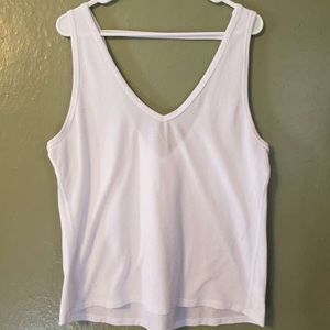 Victoria sport tank top